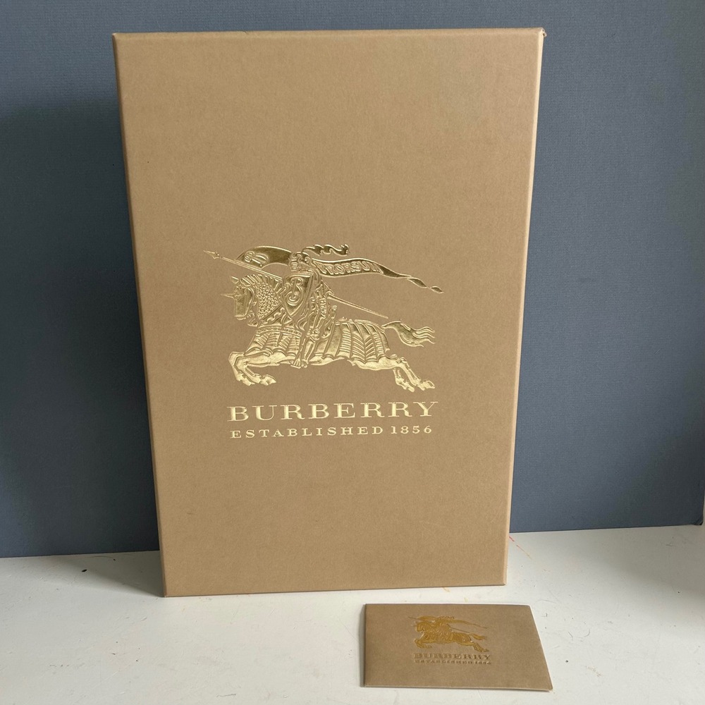 Burberry Tan Sturdy Thick Gift Box Envelope Set Gold Embossed Equestrian Knight